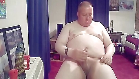 Amateur brunette is getting her pussy and ass fucked