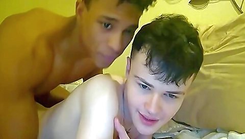 Gay teen 18+ fucks a black dude 18+ and gets pounded