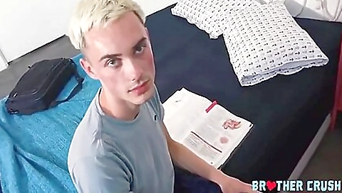 I fucked my hot friend with a big cock and a very sexy mouth