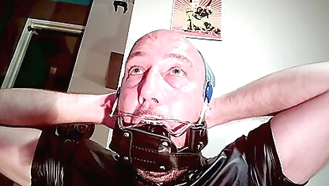 Amateur solo video with a guy that plays with his mouth