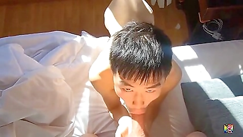 Amateur asian brunette gets her cunt fucked by a big cock
